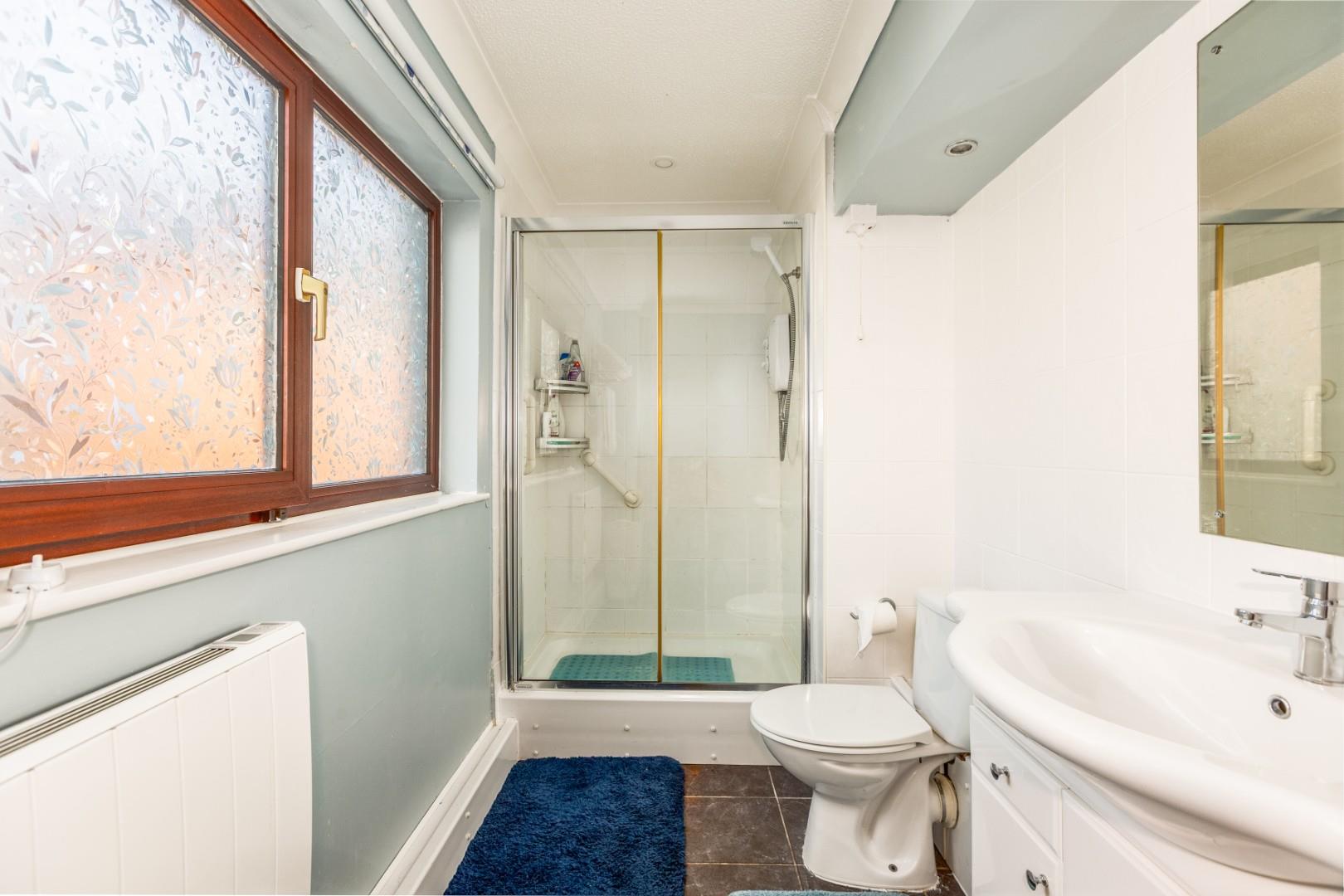 Folland Court, West Cross, Swansea, SA3 5BJ